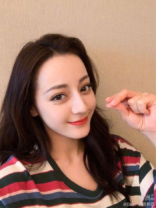 女生自拍的杀伤力娱乐吃瓜,自拍杀手！揭秘女生自拍背后的娱乐吃瓜风云